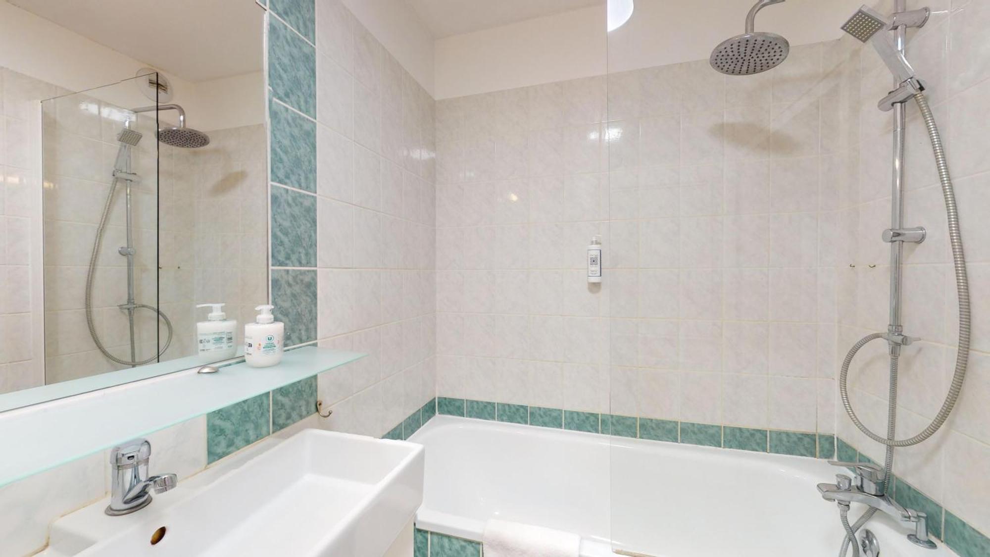 70 M² Strasbourg Appart City Center Zewnętrze zdjęcie