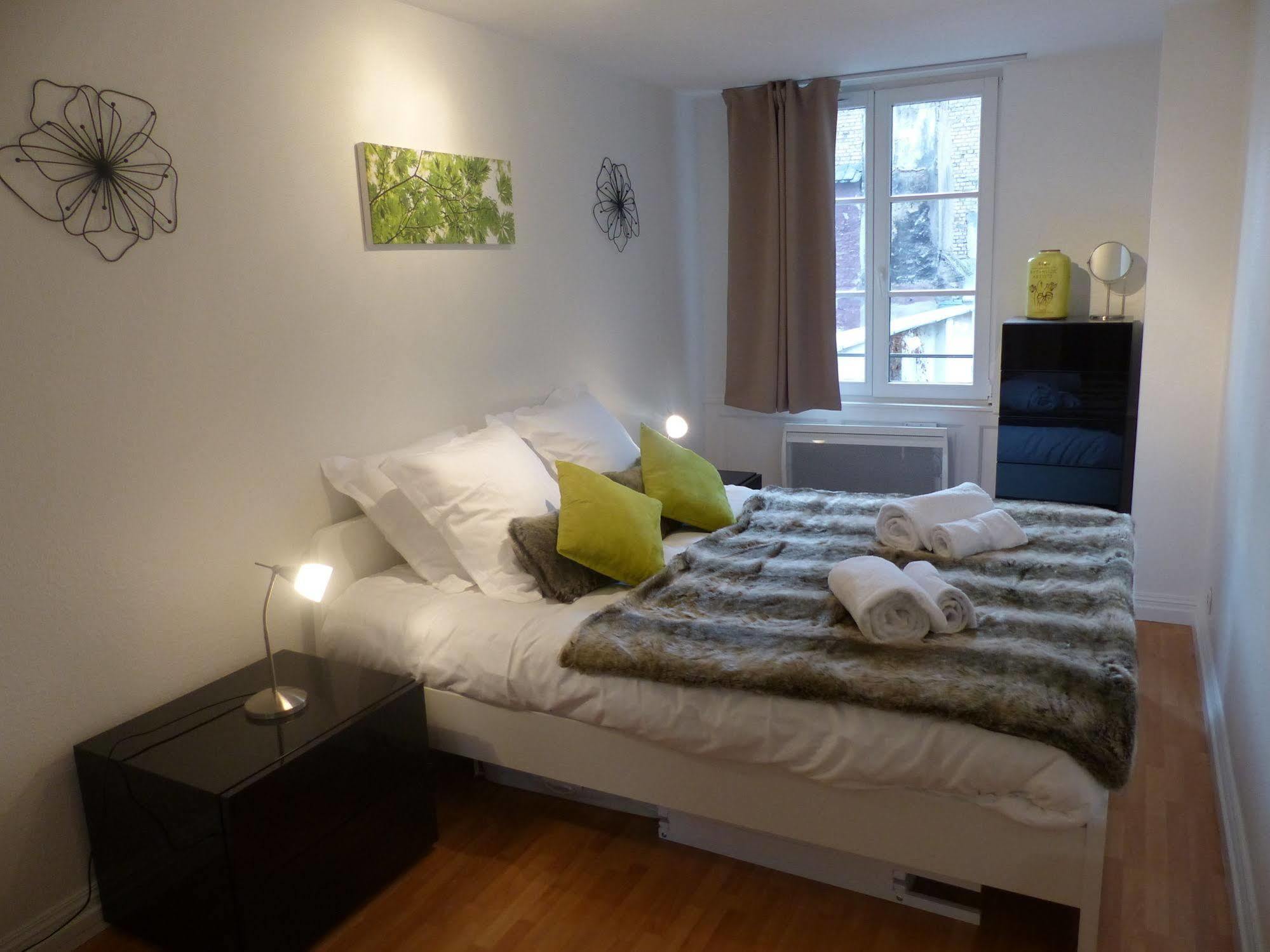 70 M² Strasbourg Appart City Center Zewnętrze zdjęcie